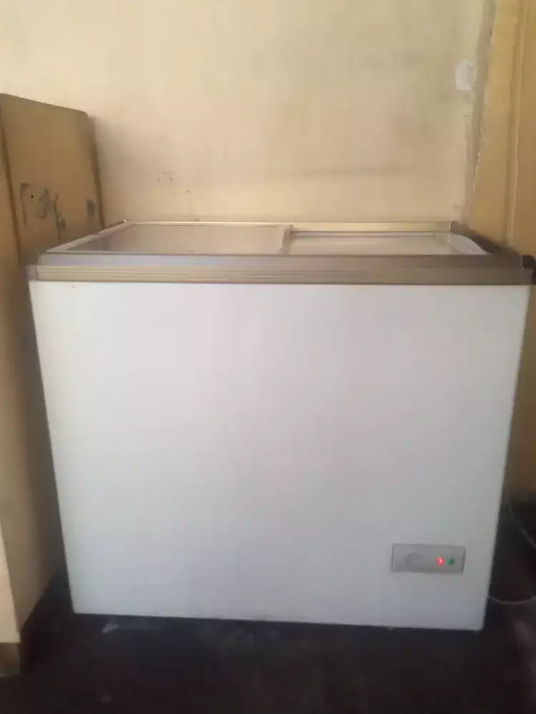 Freezer RSA 100Liter