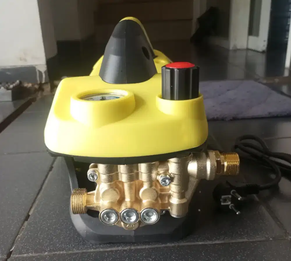 ALAT CUCI MOTOR/MOBIL/BUAT BERSIHIN LUMUT