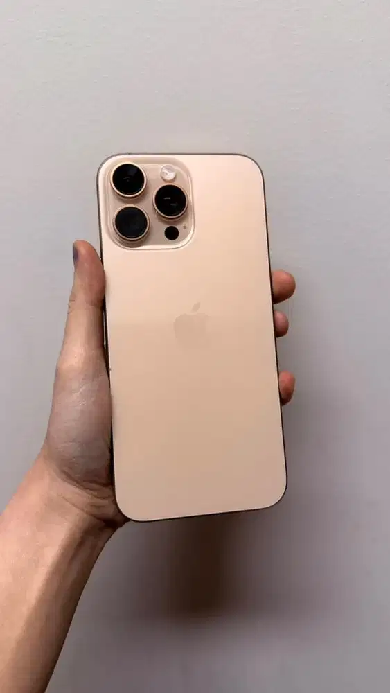 DIJUAL IPHONE 16PM 256GB Gold ex IBOX