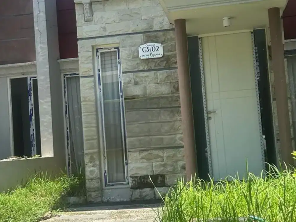 Rumah 2 Lantai Bagus SHM di Shafira Juanda Siap Huni