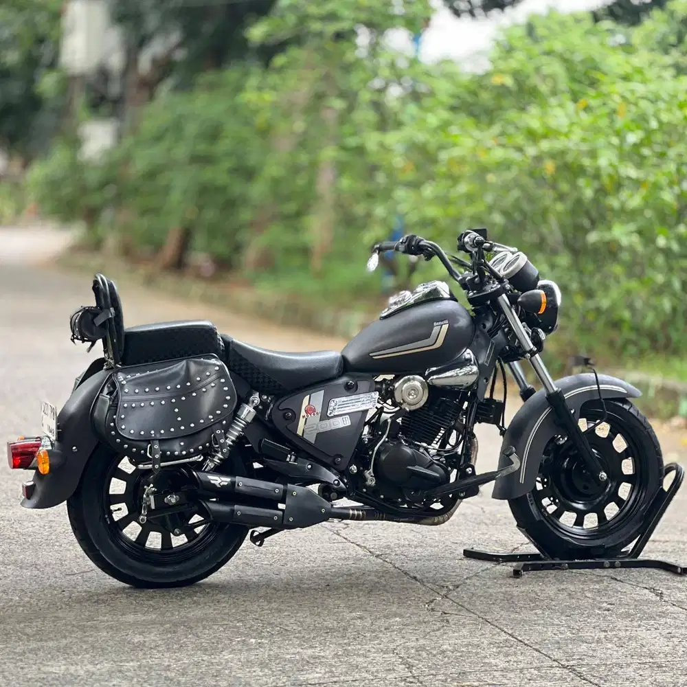 KM 8K AJA! BENELLI MOTOBI 200 EFI 2023 HITAM PAJAK ON SIAP SANTAI