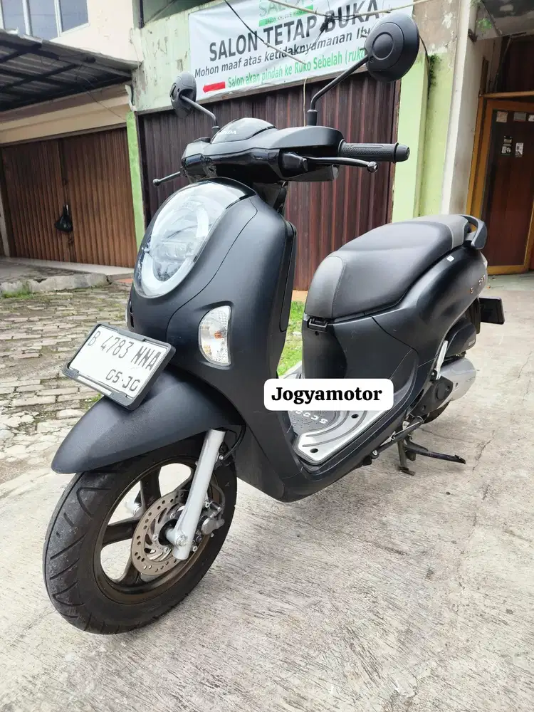 1 - honda scoopy prestige th 2025 PAJAK HIDUP
