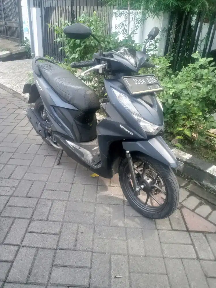 Beat Deluxe Cbs Iss 2022 blue HIDUP