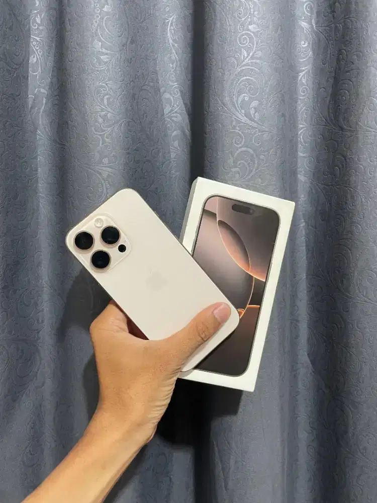 Iphone 16 Pro 256 iBox Like New