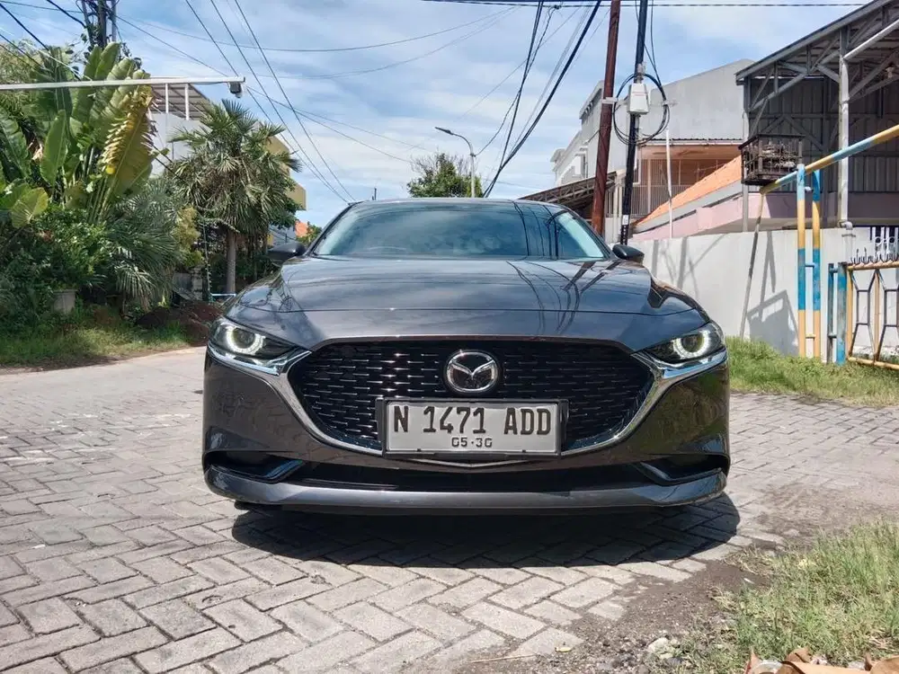 MAZDA3 2.0 SEDAN BENSIN MATIC 2023 KM 7rb