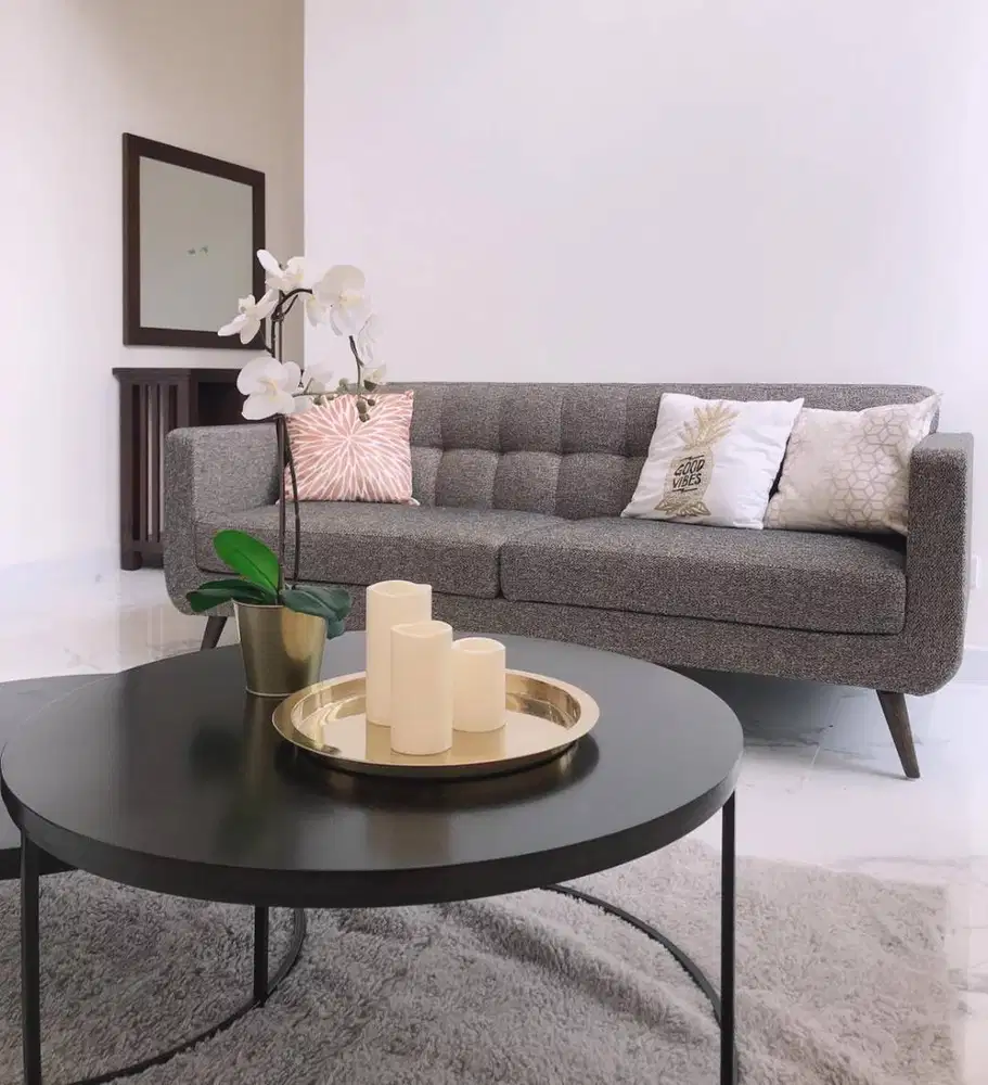 Rumah Full Furnished Bergaya Modern di Cluster Semayang JGC Cakung