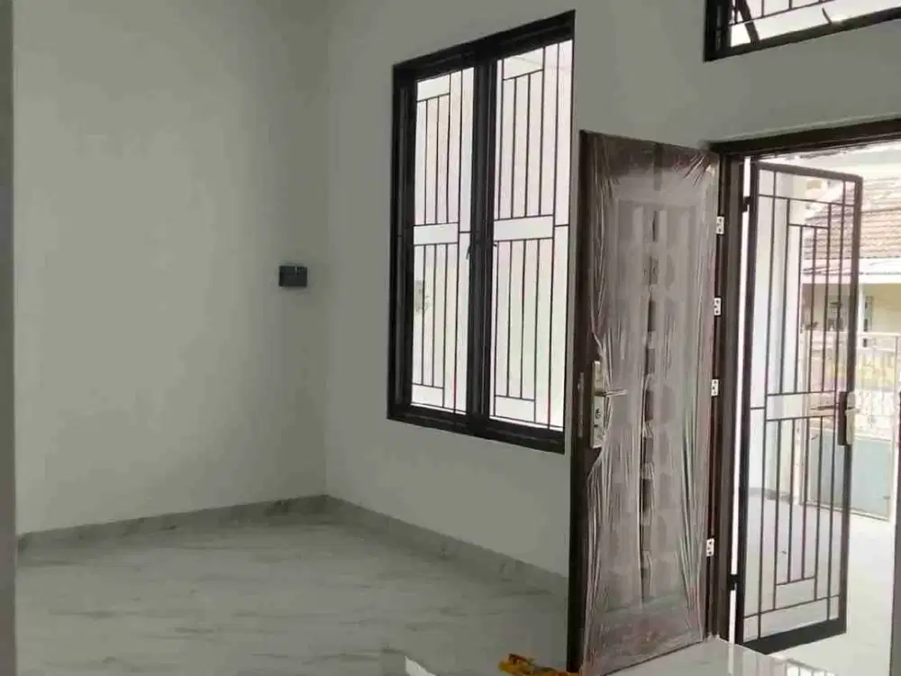 dijual rumah baru 2lt di Harapan indah Bekasi
