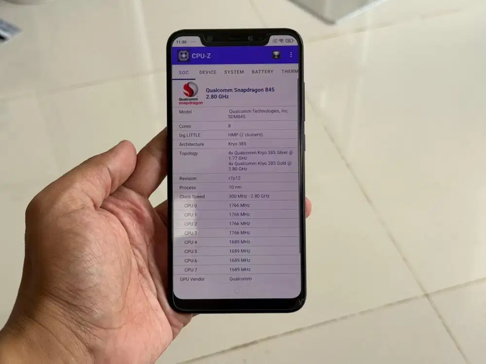 Xiaomi MI8 SNAPDRAGON  6/128 BACA IKLAN