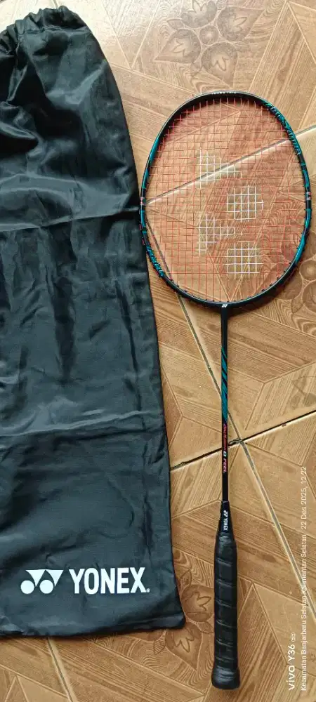 Raket Yonex Arcsaber 0 FEEL berat 4U