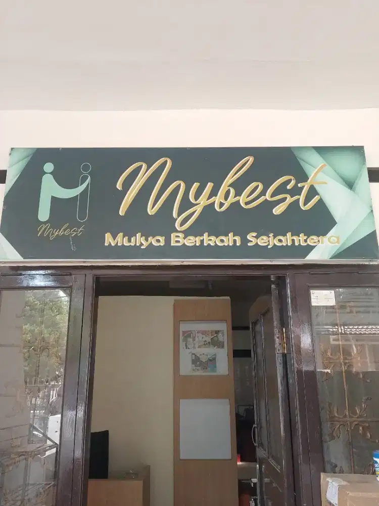 Menerima lowongan pekerjaan