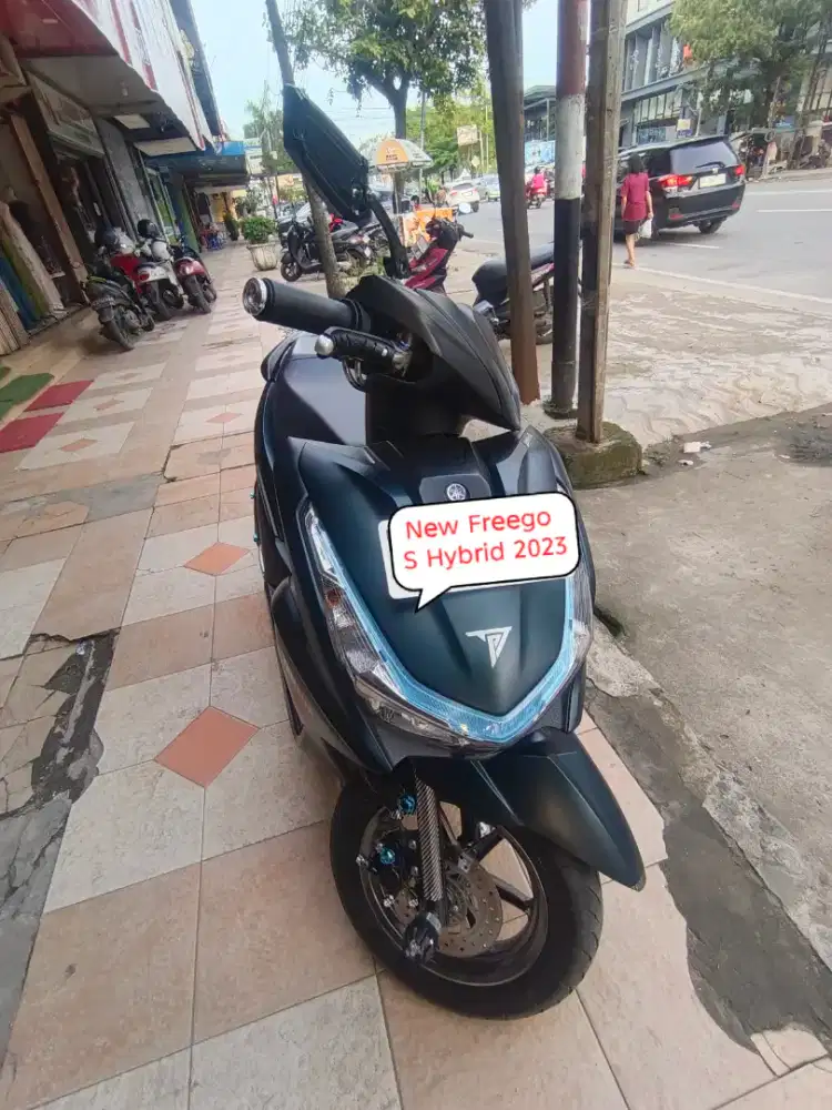 Yamaha Freego S Hybrid 2023 remotedKeyless Start stop System Connected