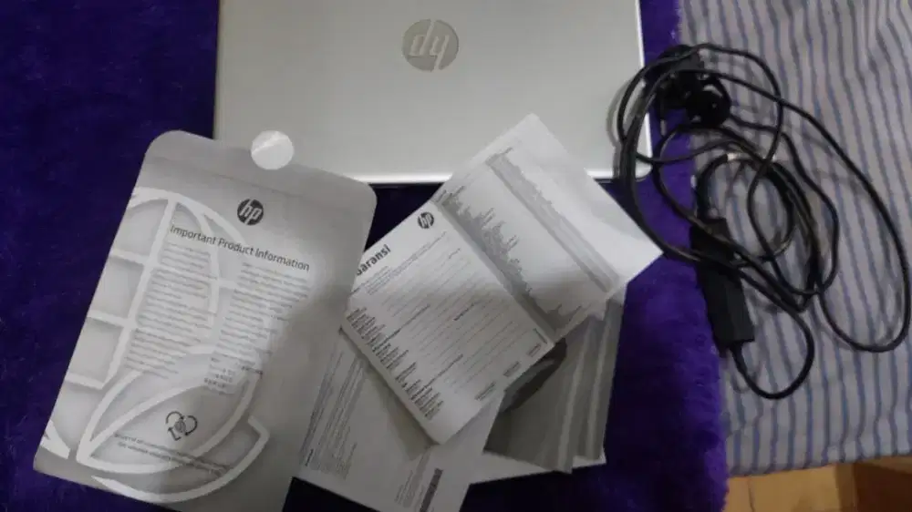 DIJUAL ! 
HP Laptop 14s-dk0073au