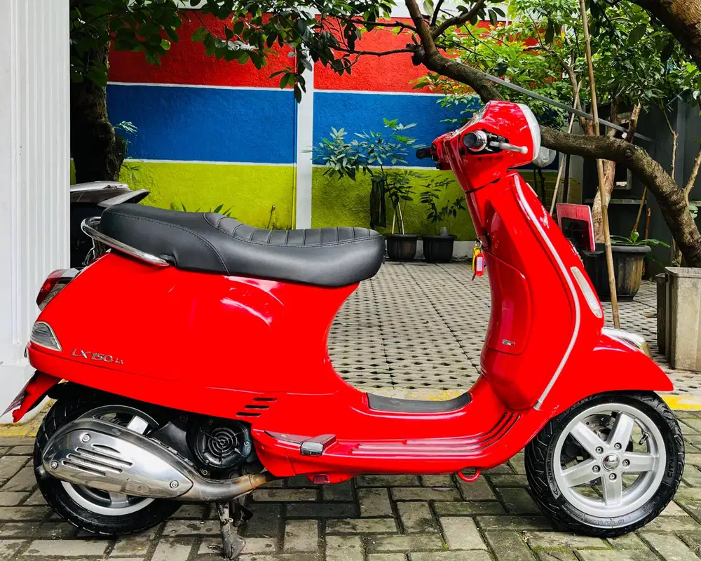 Vespa matic lx 150 v3