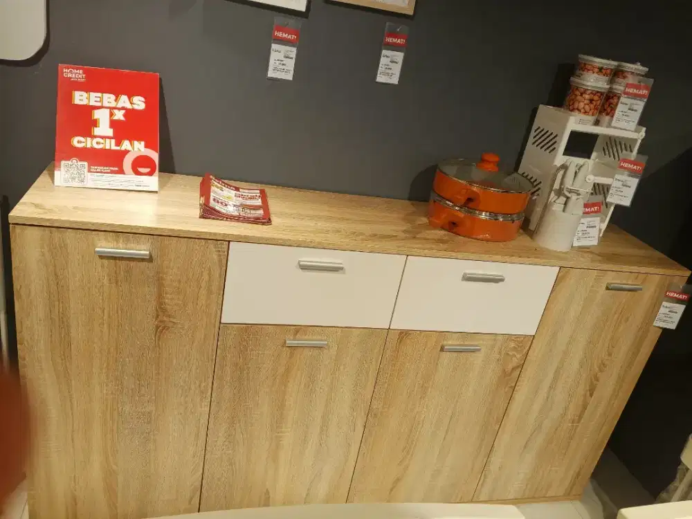 Promo lemari kabinet 2 laci 4 pintu