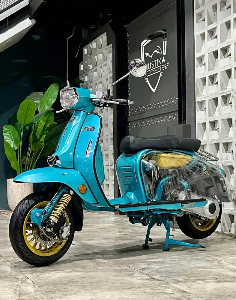 Royal alloy GP Grand Prix 150 clear case th 2024 - Zaki Mustika