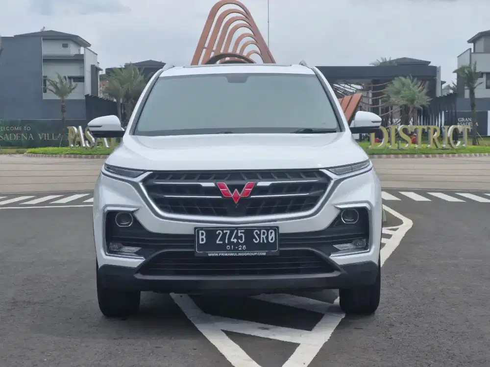 Wuling Almaz Exclusive 1.5 Automatic 2020  Bensin Putih  Metalik
