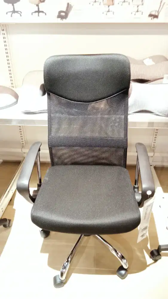 KURSI KERJA OC113 BK NITORI JAPAN