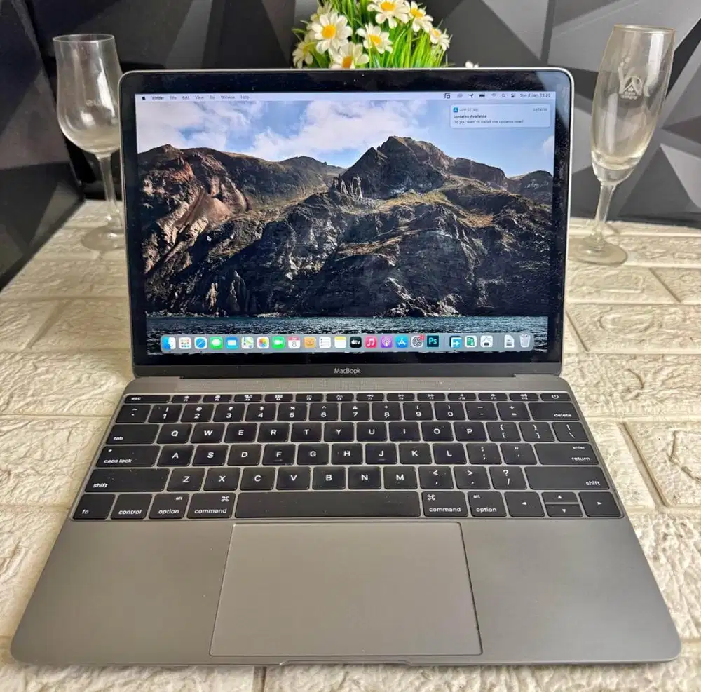 Macbook air 2016 RAM 8/256GB