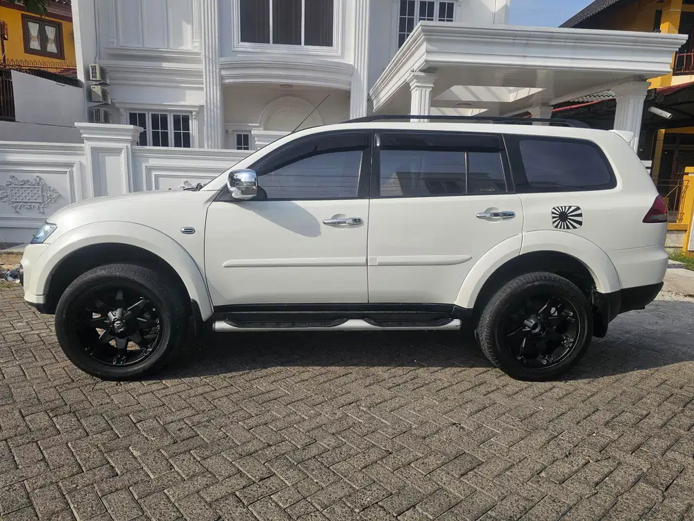 Pajero Sport 2014 GLS MANUAL
