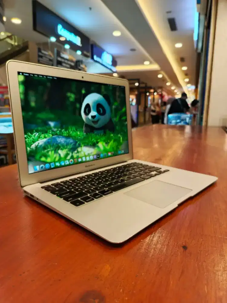 Macbook Air 13 inch   2012