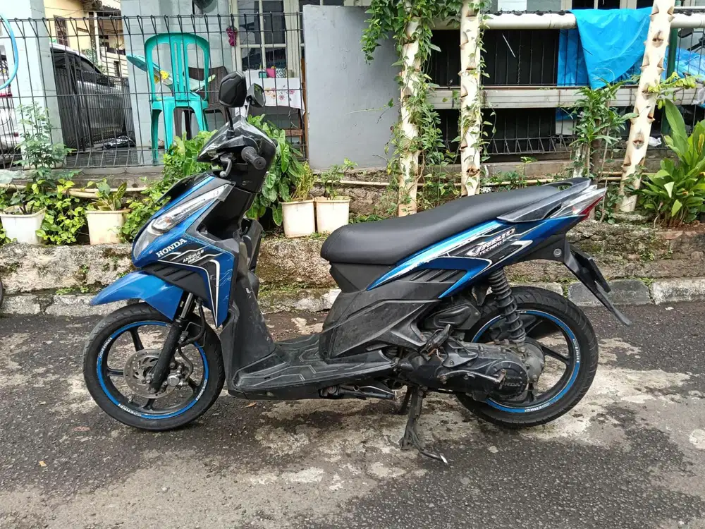 DIJUAL CASH HONDA VARIO 110 KARBU THN 2011 PAJAK OFF 1X SIAP PAKAI