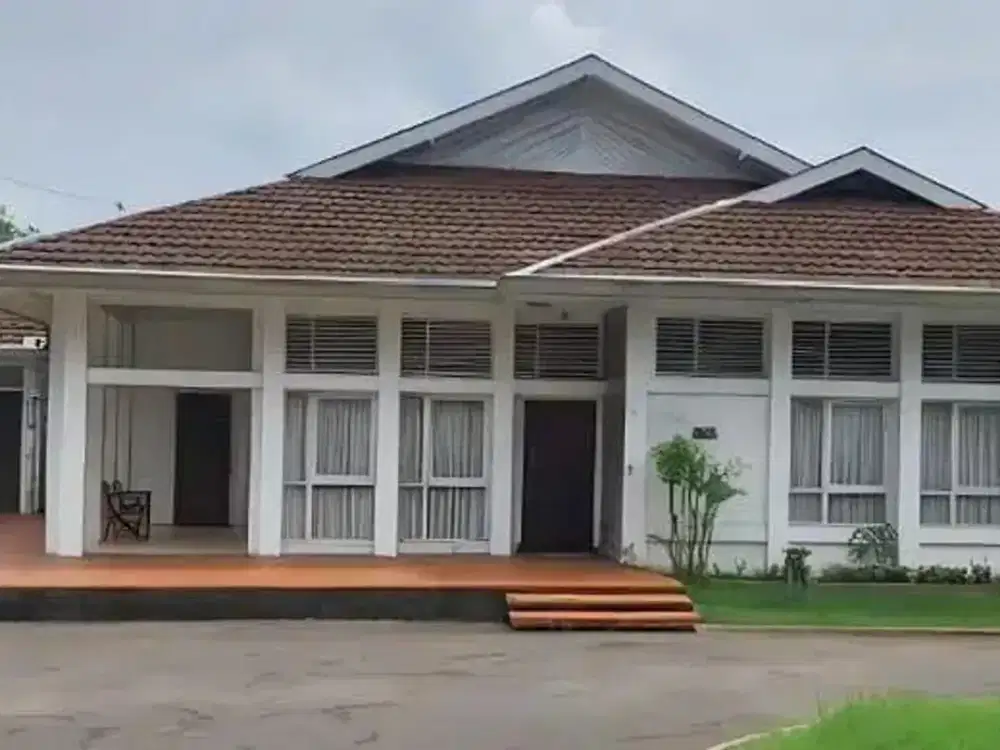 Rumah Komersil Strategis Pinggir Jl raya SETIABUDI BANYUMANIK
