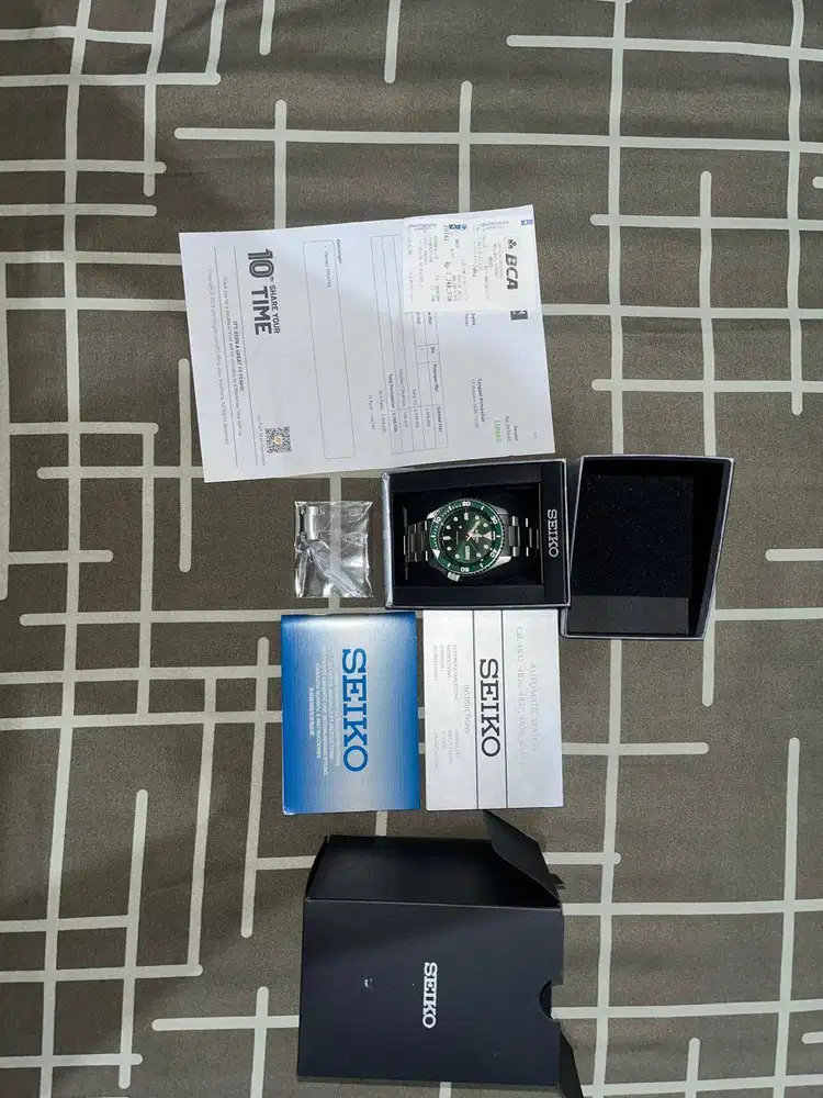 Seiko 5 Sports SRPD63K1 5KX Hulk SKX Sports Style Automatic Green Dial