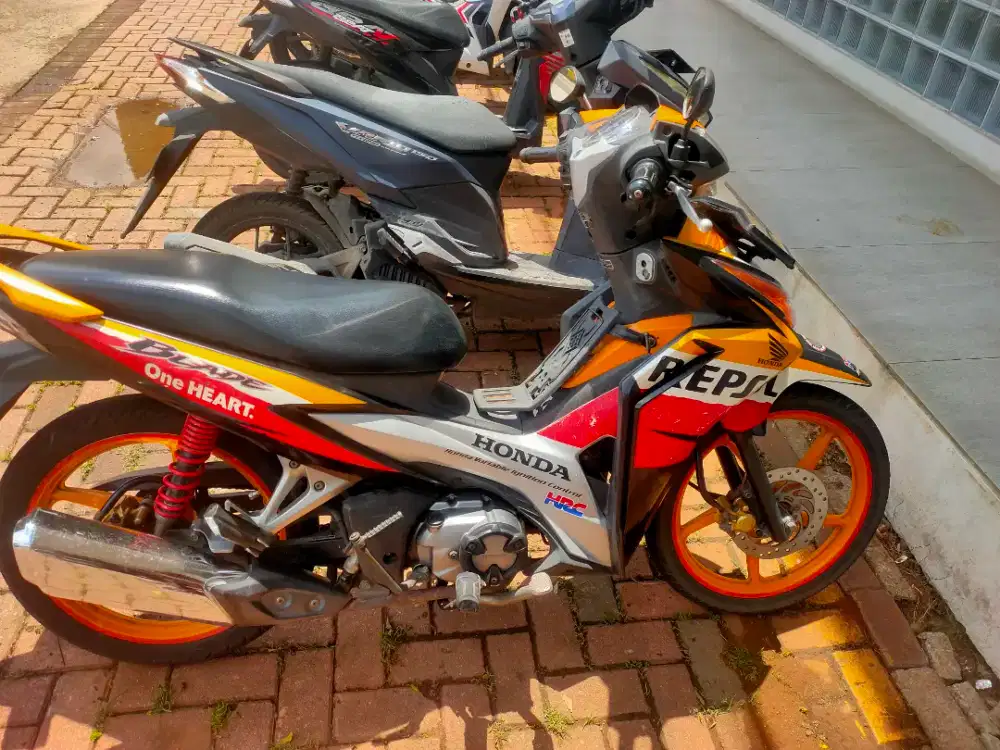 Blade karbu di cikokol