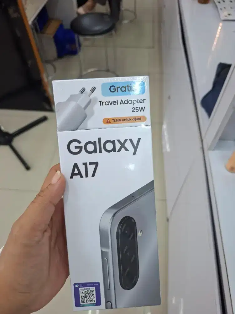 Samsung a17 8/256gb