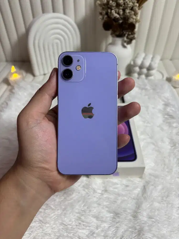 Hp iphone INTER ALL OPERATOR 12 mini memory 64 Bh 100 KINERJA NO MINUS