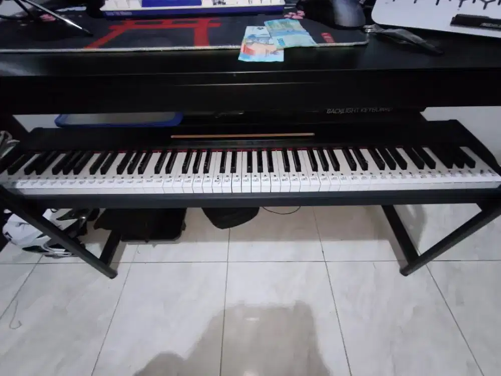 Keyboard elektrik benstone