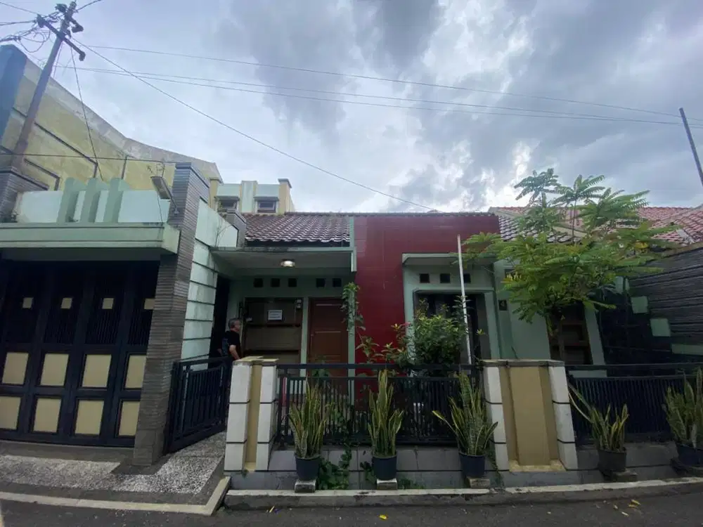 Disewakan Rumah 2 Lantai