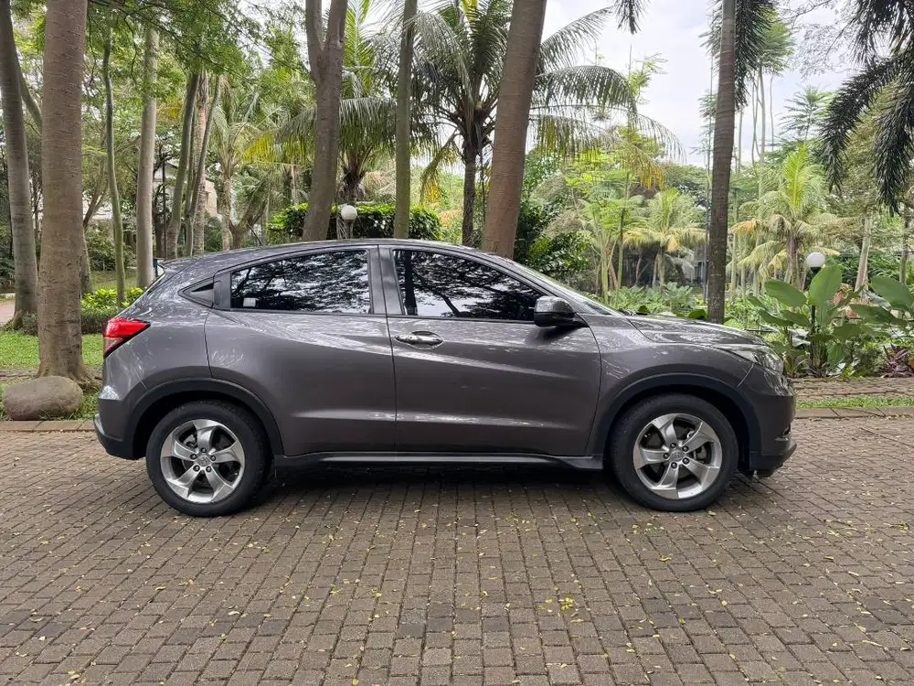 Honda HR-V 1.5 E SUV