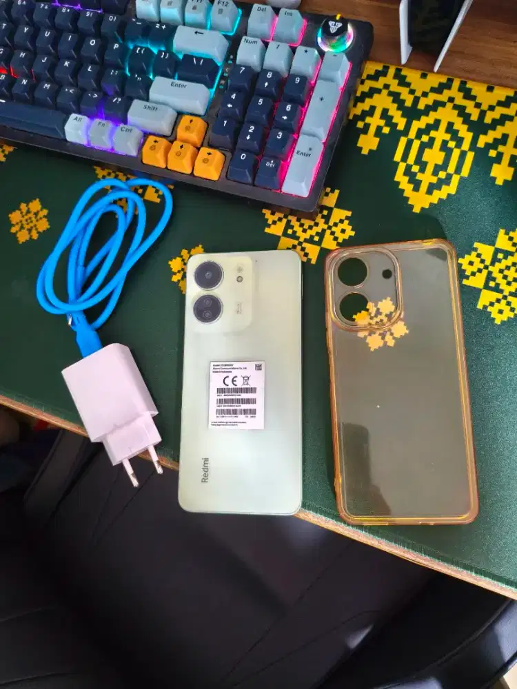 Redmi 13C 6/128GB Hp & Charger