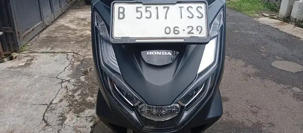 PCX 160 ABS TAHUN 2024