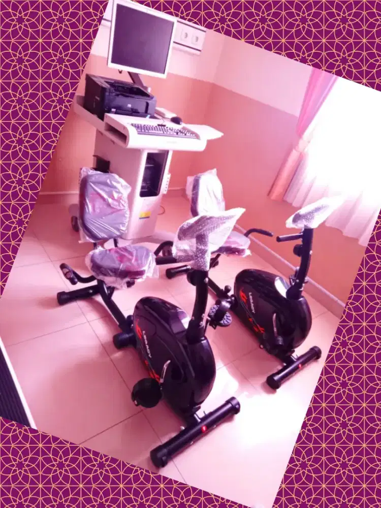 Sepeda statis Recumbent Legacy alat kesehatan PNE-182