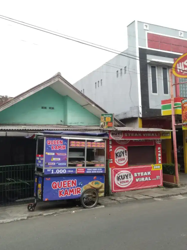 Gerobak bekas jualan