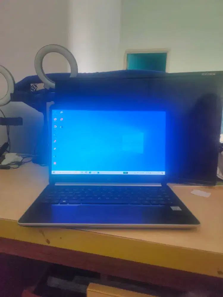 Laptop hp core i3 gen 10