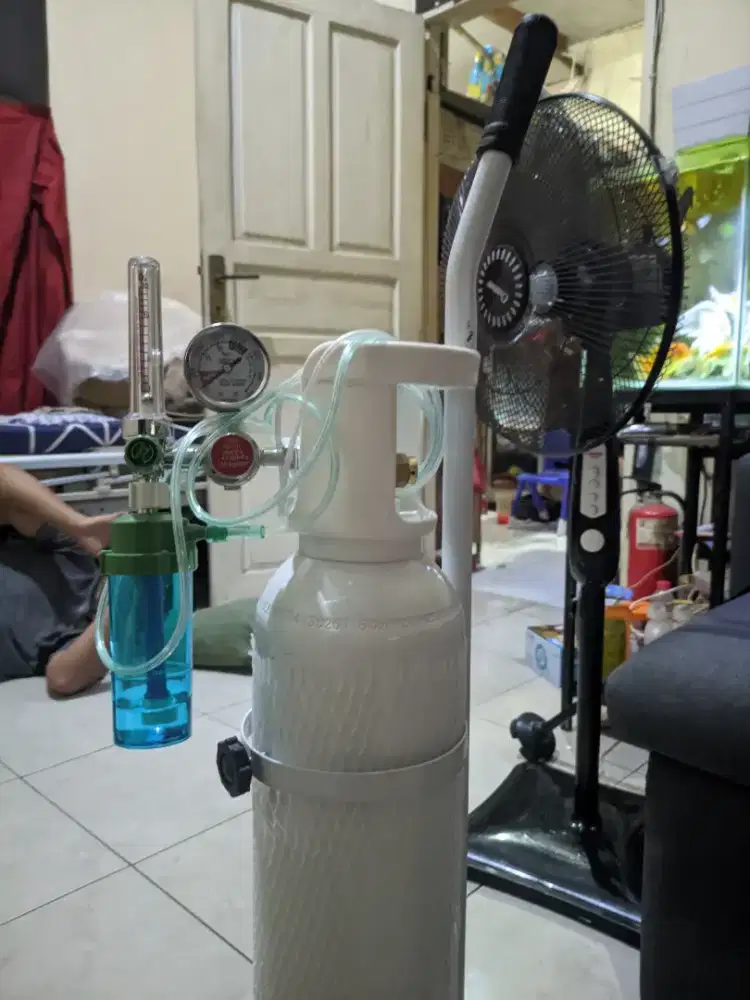 Tabung oksigen second