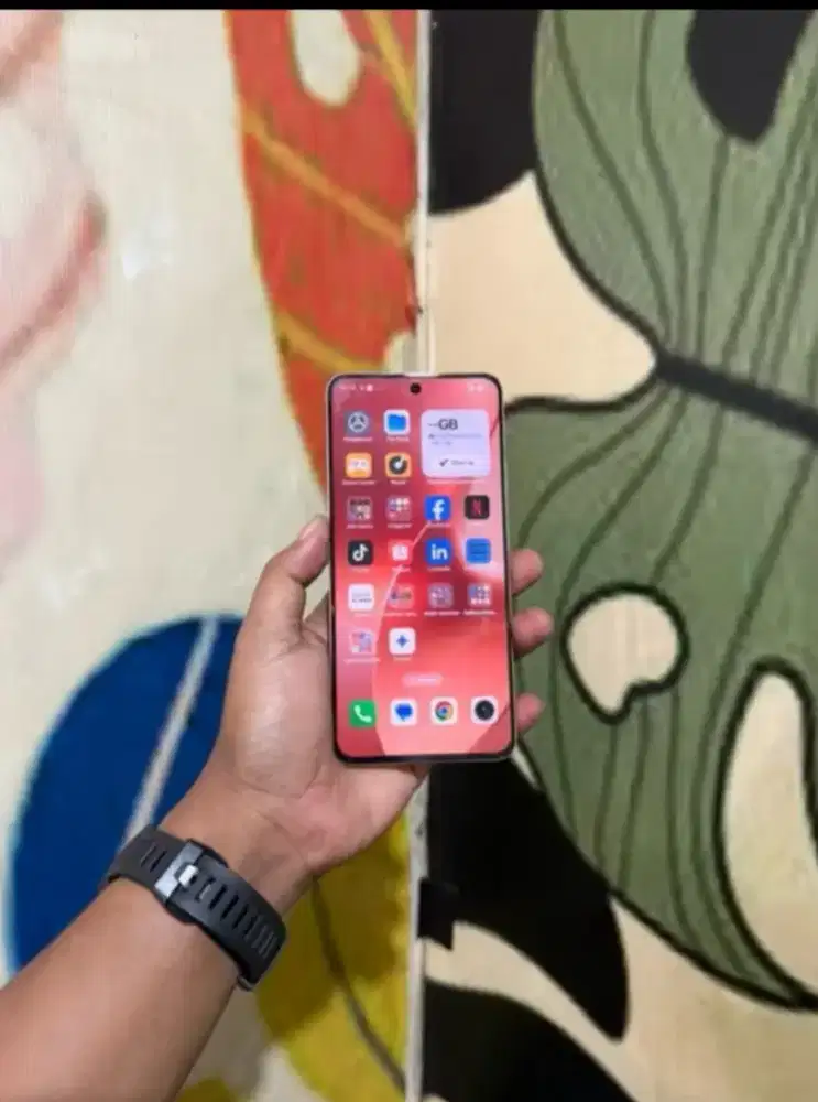 Realme 15 5G 12/256 warna Titanium