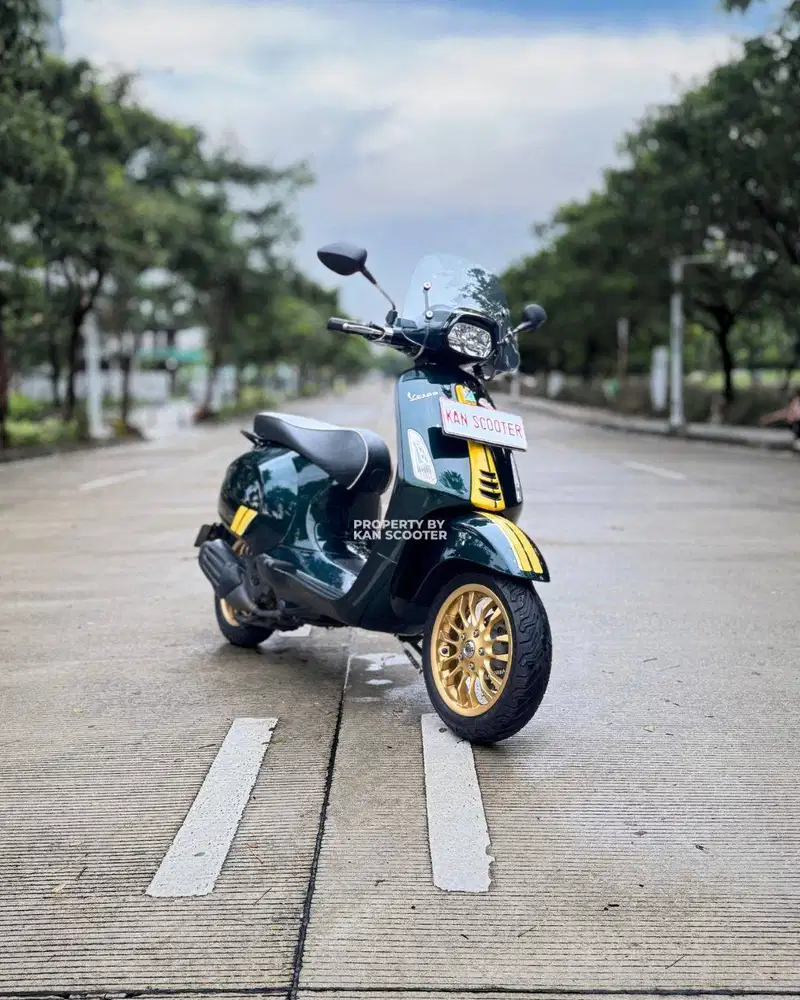 JUAL MURAH VESPA SPRINT SIXTIES RACING LIMITED EDITION 2020 MULUS