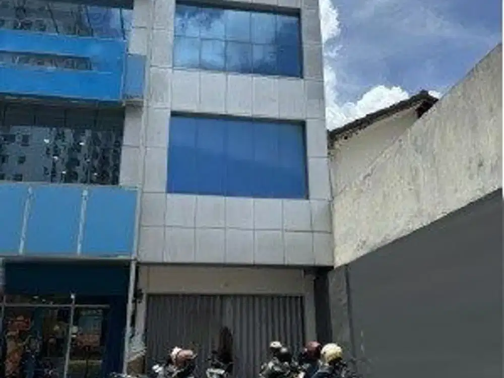 Dijual Ruko Pusat Keramaian Lokasi Jl. Ciledug Raya Semarang