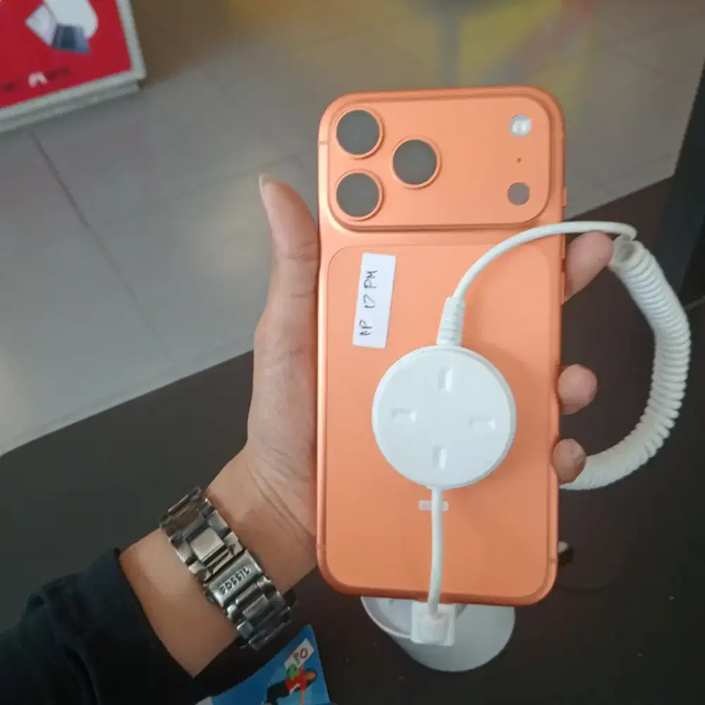 IPHONE 17PROMAX murah Ibox