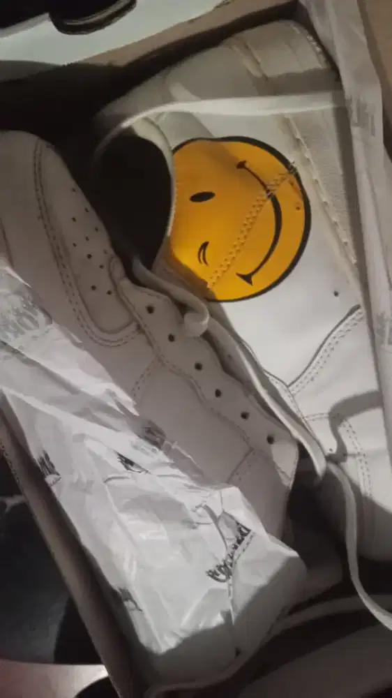 di jual sepatu second o