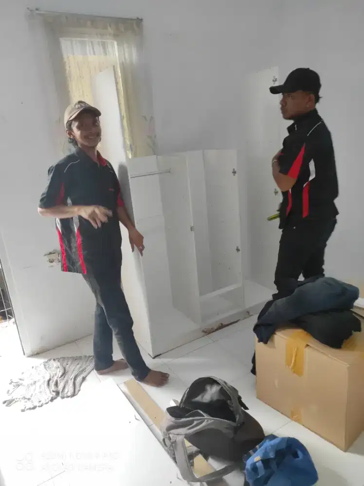 Rakit Bongkar Pasang Lemari Kitchenset Partisi  Pindahan Rumah Partisi