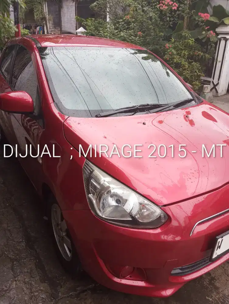 Dijual cepat Mitsubishi Mirage 2015 - MT
