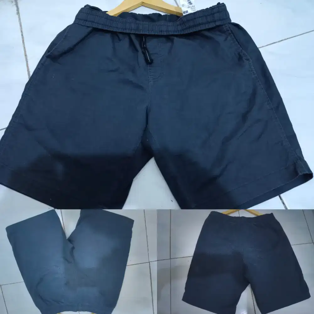 Celana pendek uniqlo navy