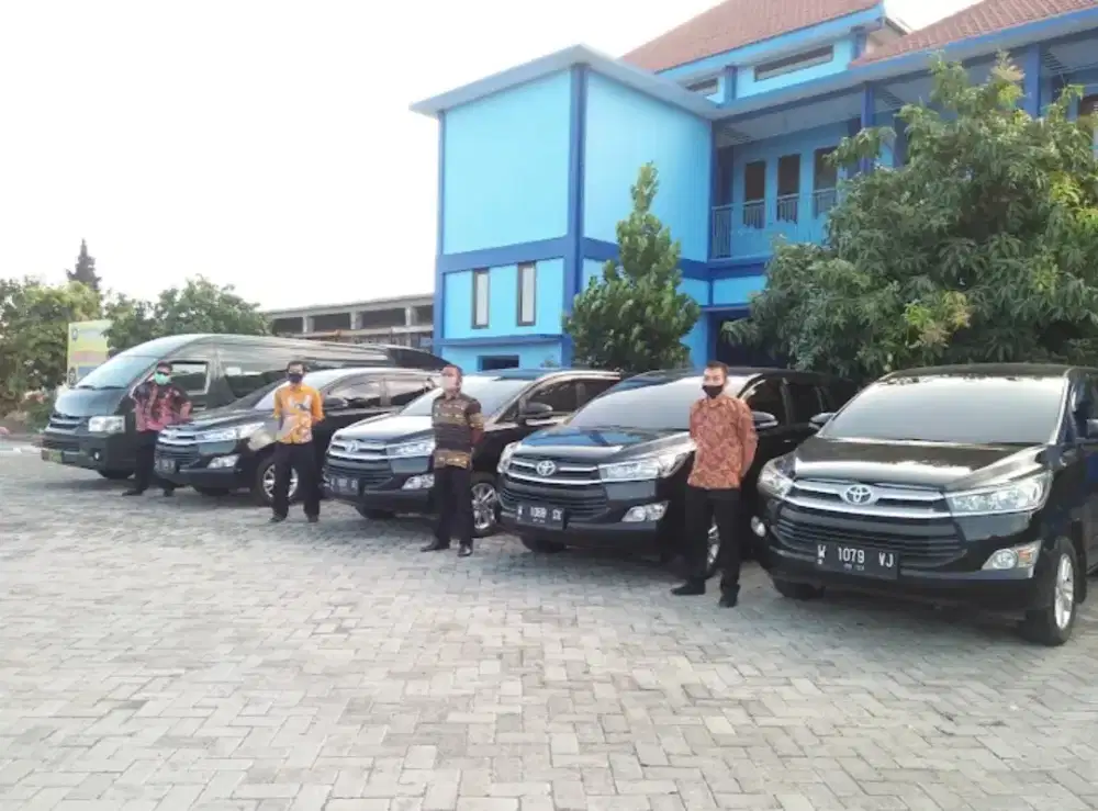 RENTAL MOBIL PLUS DRIVER