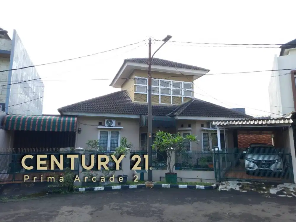 Rumah Bagus Dgn Area Strategis di Bintaro Tangsel Of-5412