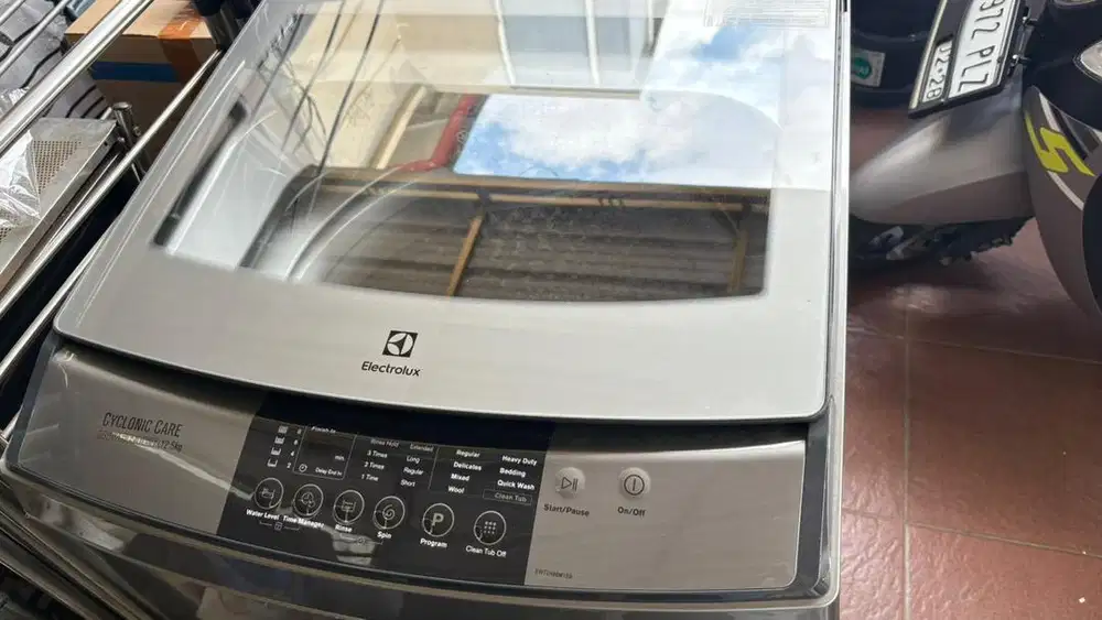 MESIN CUCI ELECTROLUX 12,5kg